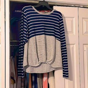 EyeShadow Striped Blue Sweater